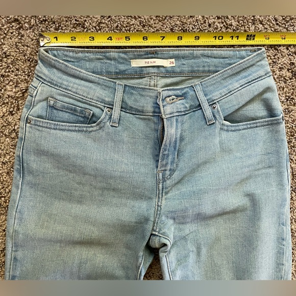 Levi's 712 Slim Light Blue Jeans - Picture 4 of 8